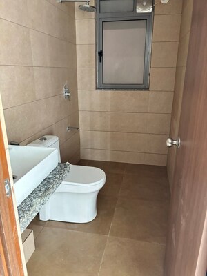 Bathroom in 2 BHK Apartment at Kalpataru Immensa, Kolshet Road – for Rent