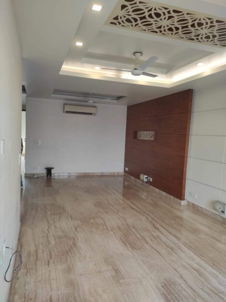 Living Room, chittaranjan park 3 Bedroom 1600 Sq.Ft. Builder Floor In Chittaranjan Park Delhi 9405773