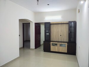 Room in 2 BHK Apartment at Golden Isai Rayer Towers, Kundrathur – for Sale