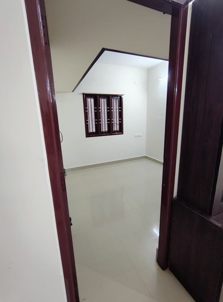 Room, golden-isai-rayer-towers 2 Bedroom 821 Sq.Ft. Apartment In Kundrathur Chennai 9405774