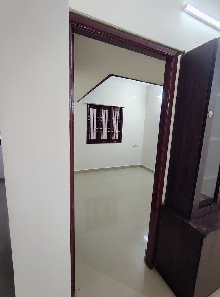 Room, golden-isai-rayer-towers 2 Bedroom 821 Sq.Ft. Apartment In Kundrathur Chennai 9405774