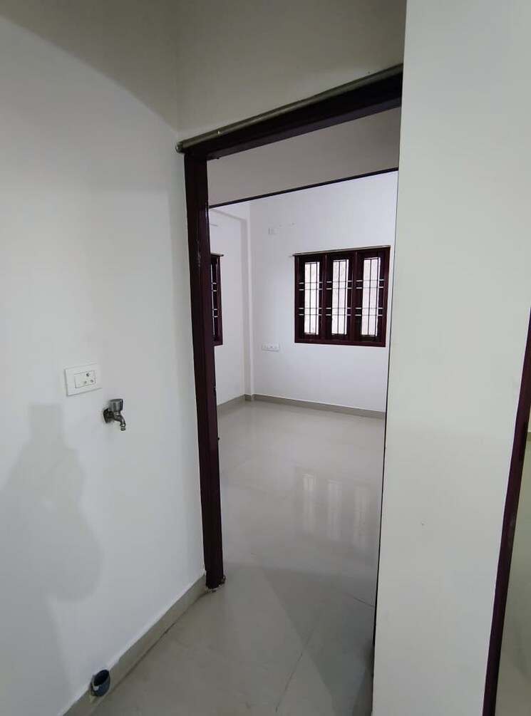 Room, golden-isai-rayer-towers 2 Bedroom 821 Sq.Ft. Apartment In Kundrathur Chennai 9405774