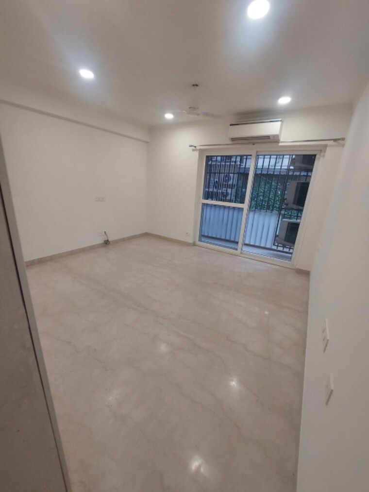 Master Bedroom, greater kailash i 4 Bedroom 4500 Sq.Ft. Builder Floor In Greater Kailash I Delhi 9405780