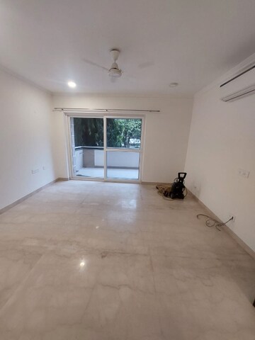 Master Bedroom in 4 BHK Builder Floor at Greater Kailash I – for Rent