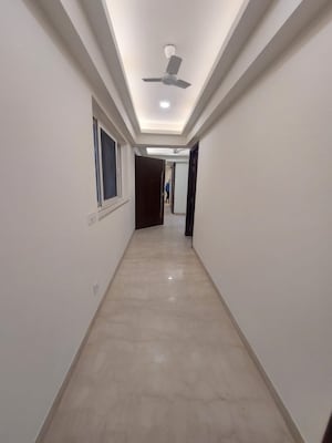 Building Lobby in 4 BHK Builder Floor at Greater Kailash I – for Rent