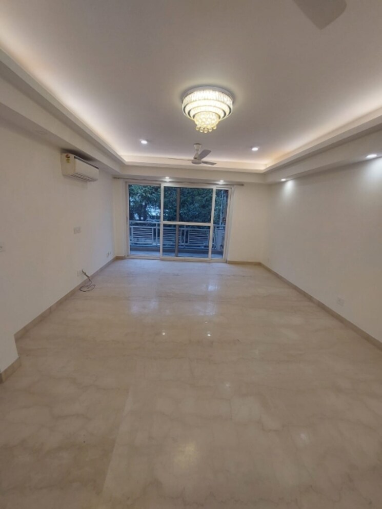 Living Room, greater kailash i 4 Bedroom 4500 Sq.Ft. Builder Floor In Greater Kailash I Delhi 9405780