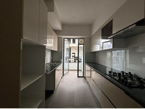 Building Lobby in 4 BHK Builder Floor at Birla Navya Avik, Sector 63a – for Sale