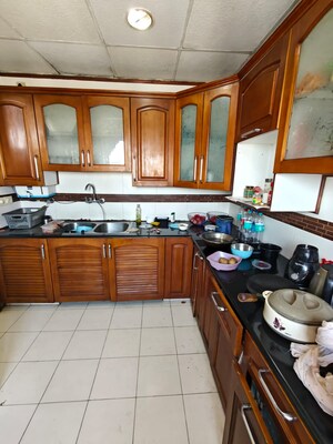 Kitchen in 3 BHK Apartment at The Retreat Gurgaon, Sector 41 – for Rent