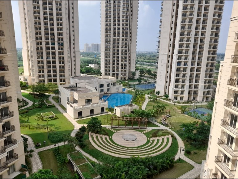 2 BHK Apartment For Sale in ATS Allure