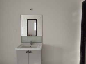 Room in 2 BHK Apartment at Rajapushpa Provincia, Narsingi – for Rent