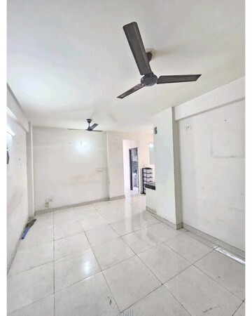 Bathroom in 3 BHK Apartment at Signature Global Andour Height, Sector 71 – for Sale