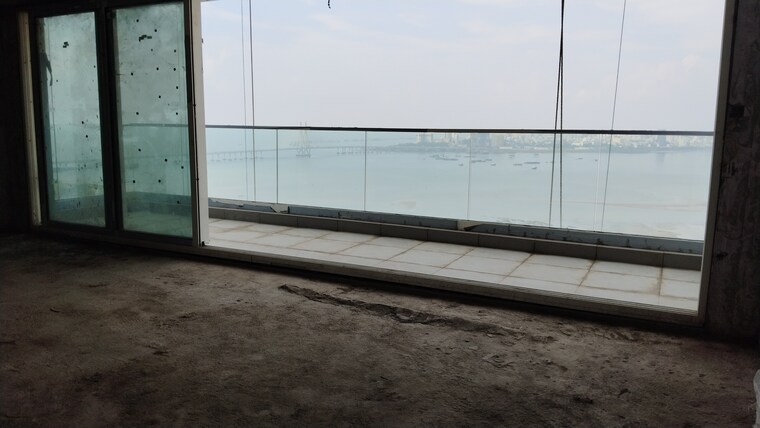 Balcony, kalpataru-oceana 4 Bedroom 2307 Sq.Ft. Apartment In Prabhadevi Mumbai 9405841