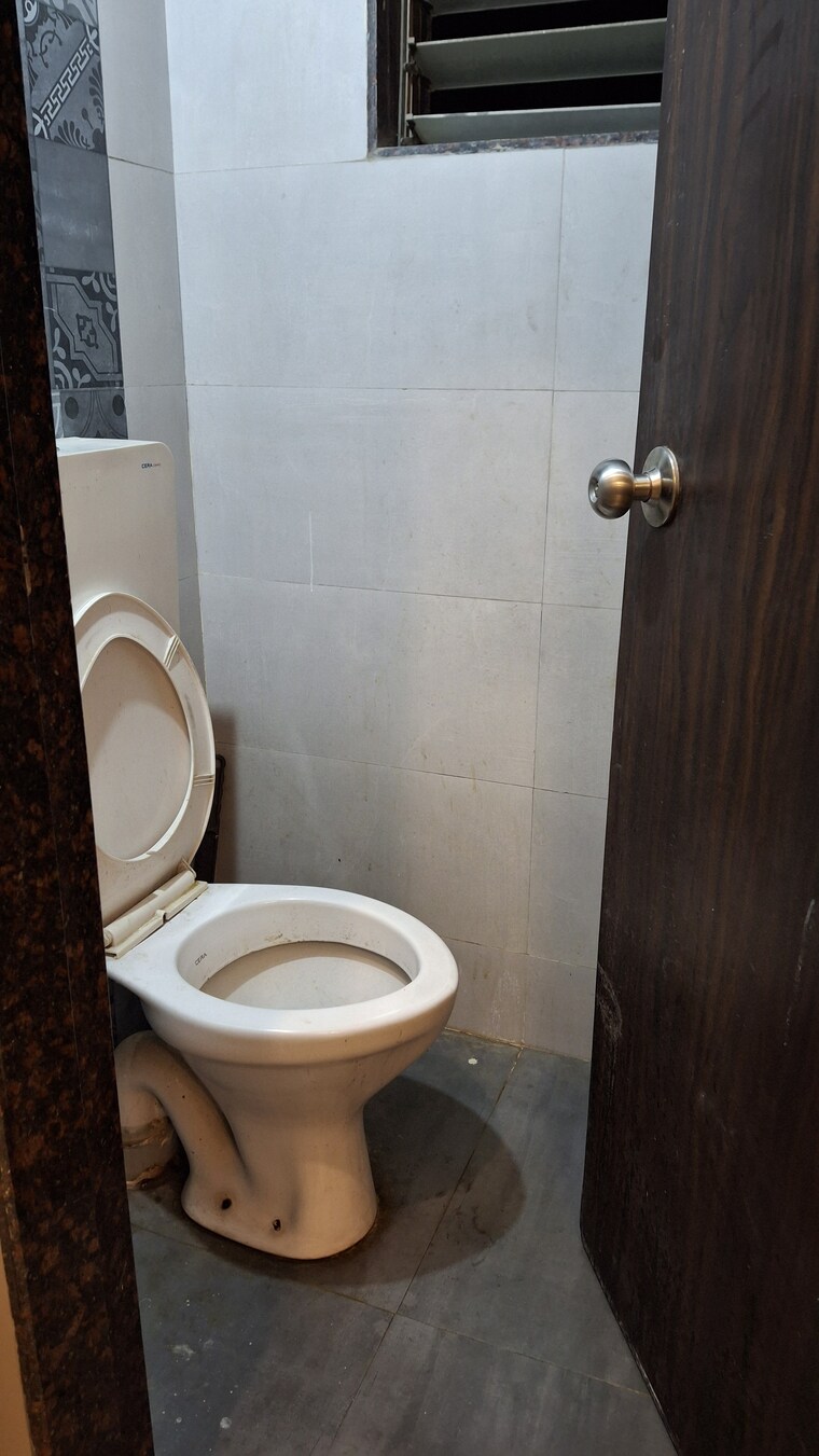 Bathroom, tejas-mauli 1 Bedroom 720 Sq.Ft. Apartment In Ulwe Sector 19 Navi Mumbai 9405840