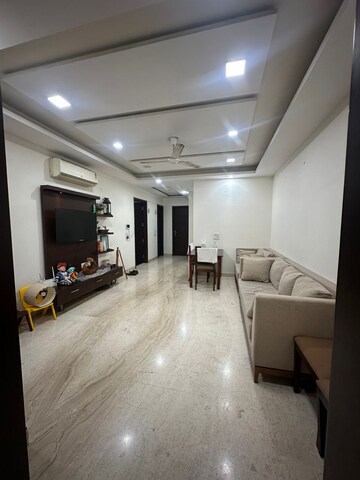 3 BHK Apartment For Rent in Triveni Apartments CGHS, Paschim Vihar