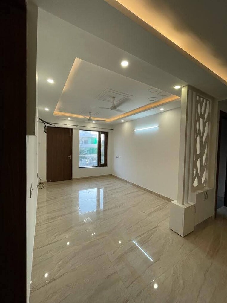 Room, sector 22 1 RK 398 Sq.Ft. Builder Floor In Sector 22 Gurgaon 9405850
