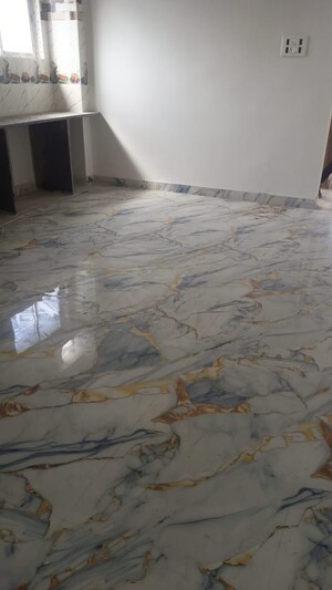 Room in 2 BHK Apartment at Natural Awas, Chinar Park – for Rent