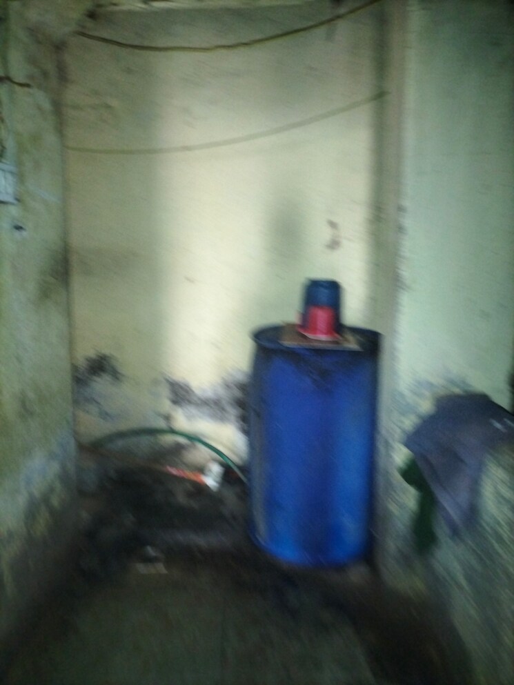 Bathroom, shankar-darshan-chs 1 Bedroom 525 Sq.Ft. Apartment In Dhankawadi Pune 9405870