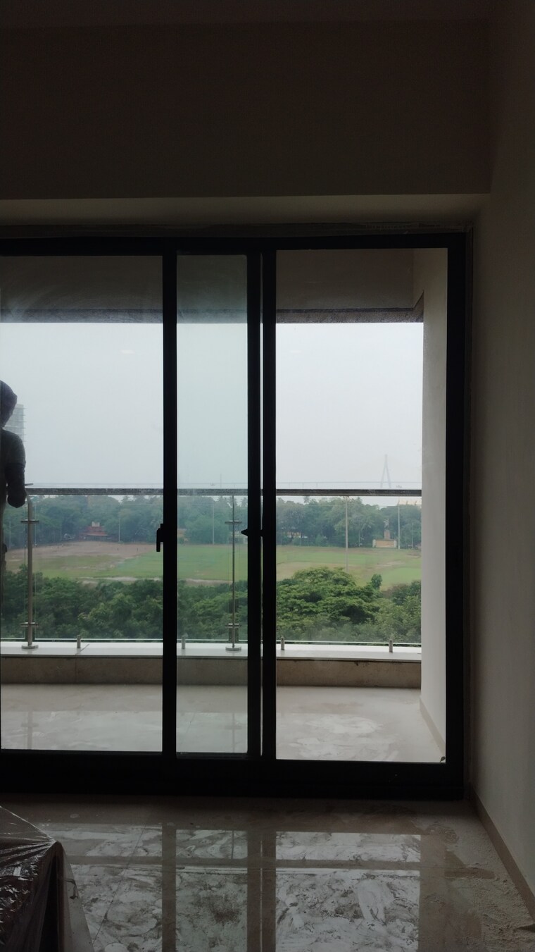 Balcony, sugee-gaurav 3 Bedroom 1108 Sq.Ft. Apartment In Dadar West Mumbai 9405878