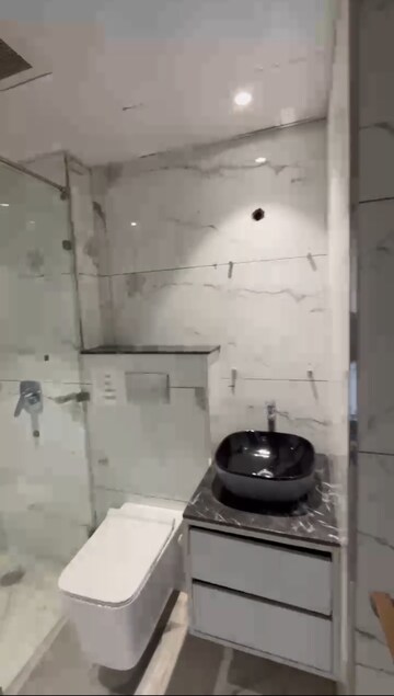 Bathroom in 3 BHK Apartment at Skyline Speedway Avenue, Sector 25 Yamuna Expressway – for Sale