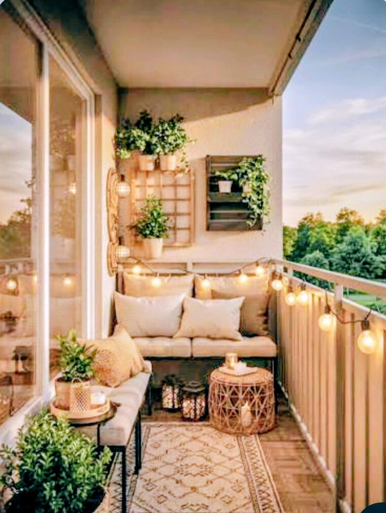 Balcony, sector 10 greater noida Studio 500 Sq.Ft. Apartment In Sector 10 Greater Noida Greater Noida 9405906