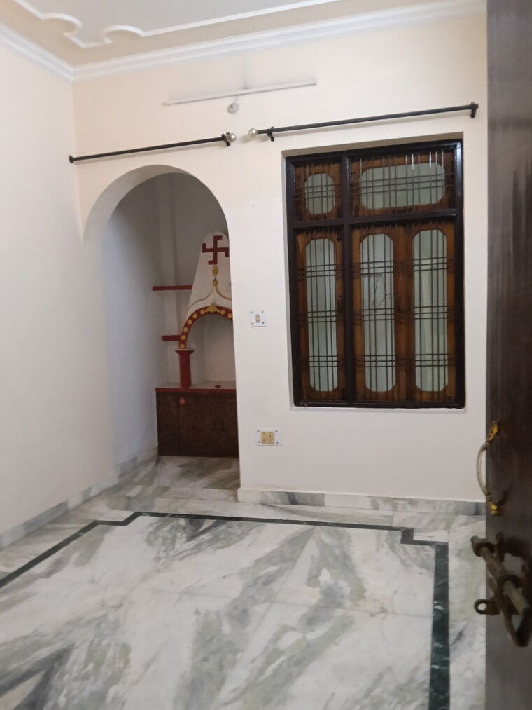 Room, gomti nagar 2 Bedroom 1250 Sq.Ft. Independent House In Gomti Nagar Lucknow 9405930