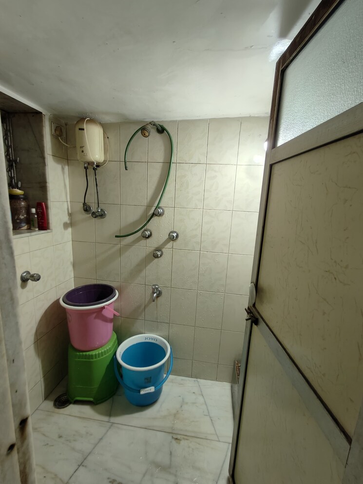 Bathroom, akashganga-chs 1 Bedroom 350 Sq.Ft. Apartment In Mahim Mumbai 9405959