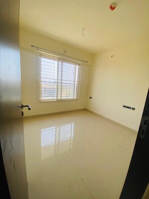 Room in 2 BHK Apartment at Pharande Puneville, Punawale – for Rent