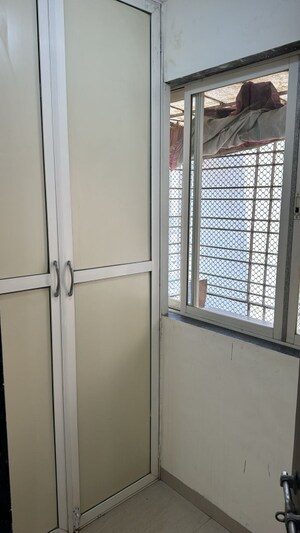 Room in 2 BHK Apartment at Lords Nahur, Bhandup West – for Sale