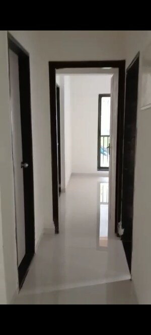 2 BHK Apartment For Rent in Ashar Metro Towers, Vartak Nagar