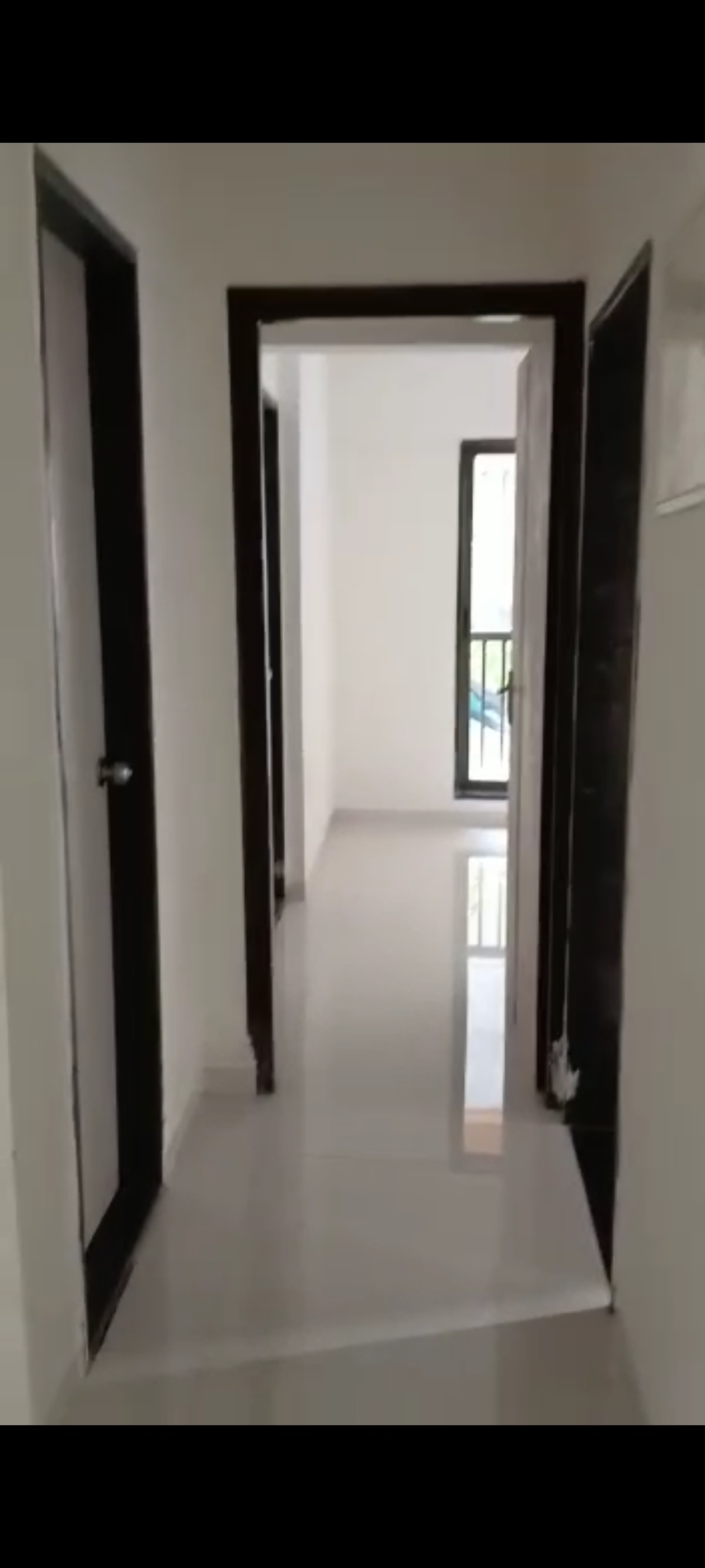 2 BHK Apartment For Rent in Ashar Metro Towers