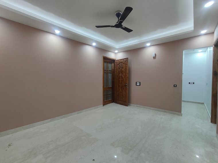 Room, sector 45 2 Bedroom 1200 Sq.Ft. Builder Floor In Sector 45 Gurgaon 9405998
