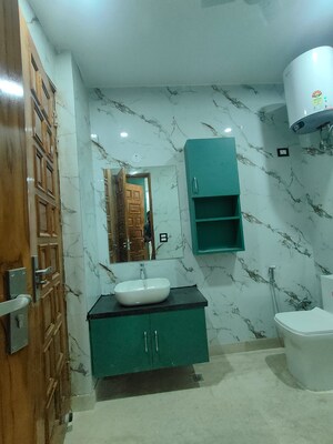 Bathroom in 2 BHK Builder Floor at Sector 45 – for Rent