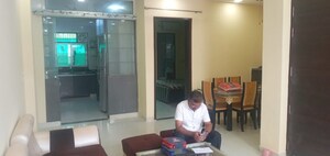 Living Room in 3 BHK Builder Floor at Sector 38 – for Rent