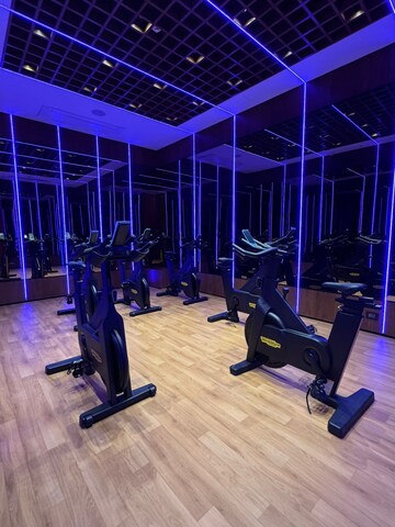 Gym in 3 BHK Apartment at Piramal Mahalaxmi, Mahalaxmi – for Rent