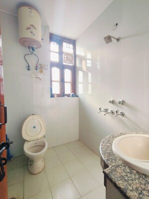 Bathroom in 3 BHK Builder Floor at Sector 46 – for Rent