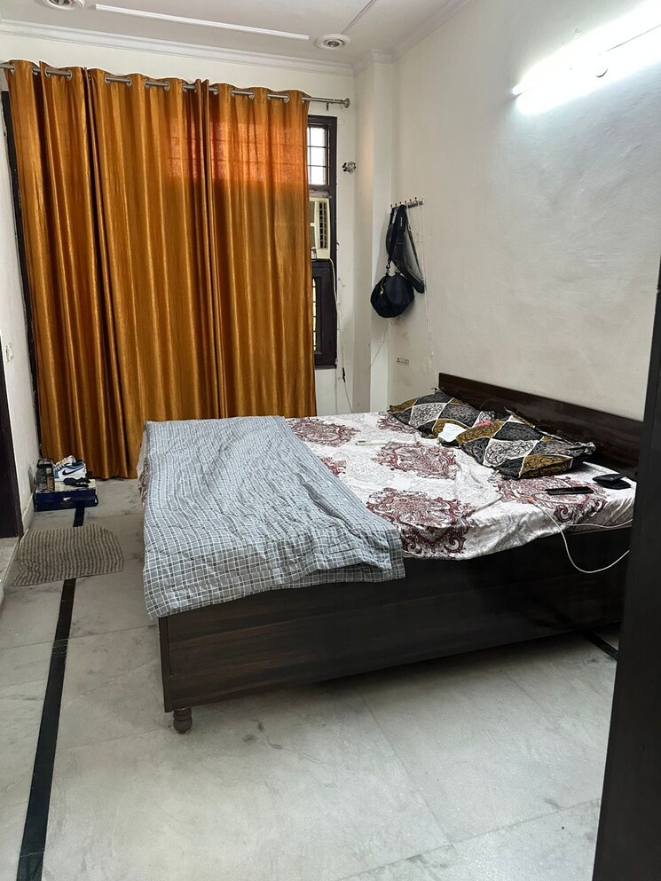 Bedroom, sector 46 3 Bedroom 2136 Sq.Ft. Builder Floor In Sector 46 Gurgaon 9406059