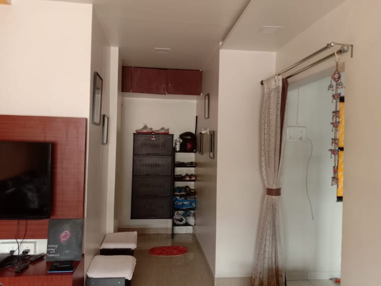 Living Room, vriddhi-padma-madhav 2 Bedroom 587 Sq.Ft. Apartment In Dahanukar Colony Pune 9406106