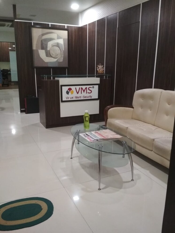 Team Area, dhawalgiri-chs Commercial Office Space 500 Sq.Ft. In Andheri East Mumbai 9406104