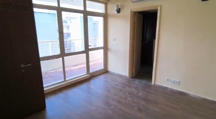 Room, raheja-vedaanta 3 Bedroom 1833 Sq.Ft. Apartment In Sector 108 Gurgaon 9406138