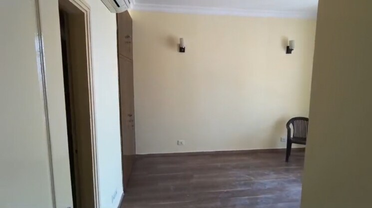 Room, raheja-vedaanta 3 Bedroom 1833 Sq.Ft. Apartment In Sector 108 Gurgaon 9406138