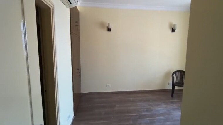 Room, raheja-vedaanta 3 Bedroom 1833 Sq.Ft. Apartment In Sector 108 Gurgaon 9406138