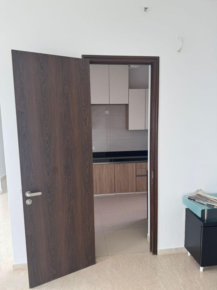 Room, celestia-spaces 3.5 Bedroom 1380 Sq.Ft. Apartment In Parel Mumbai 9406139