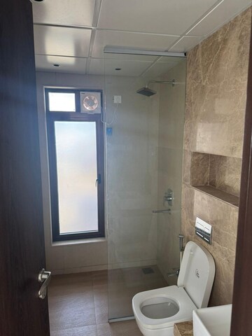Bathroom in 3.5 BHK Apartment at Celestia Spaces, Parel – for Rent