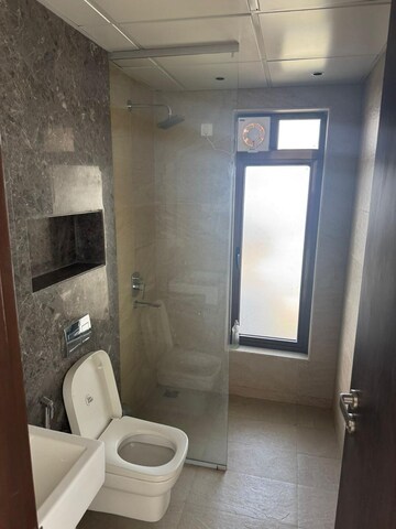 Bathroom in 3.5 BHK Apartment at Celestia Spaces, Parel – for Rent