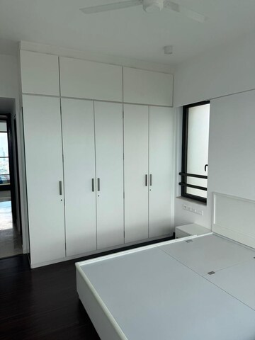 Building Lobby in 3.5 BHK Apartment at Celestia Spaces, Parel – for Rent