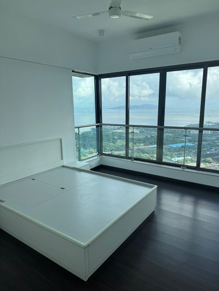 Room, celestia-spaces 3.5 Bedroom 1380 Sq.Ft. Apartment In Parel Mumbai 9406139