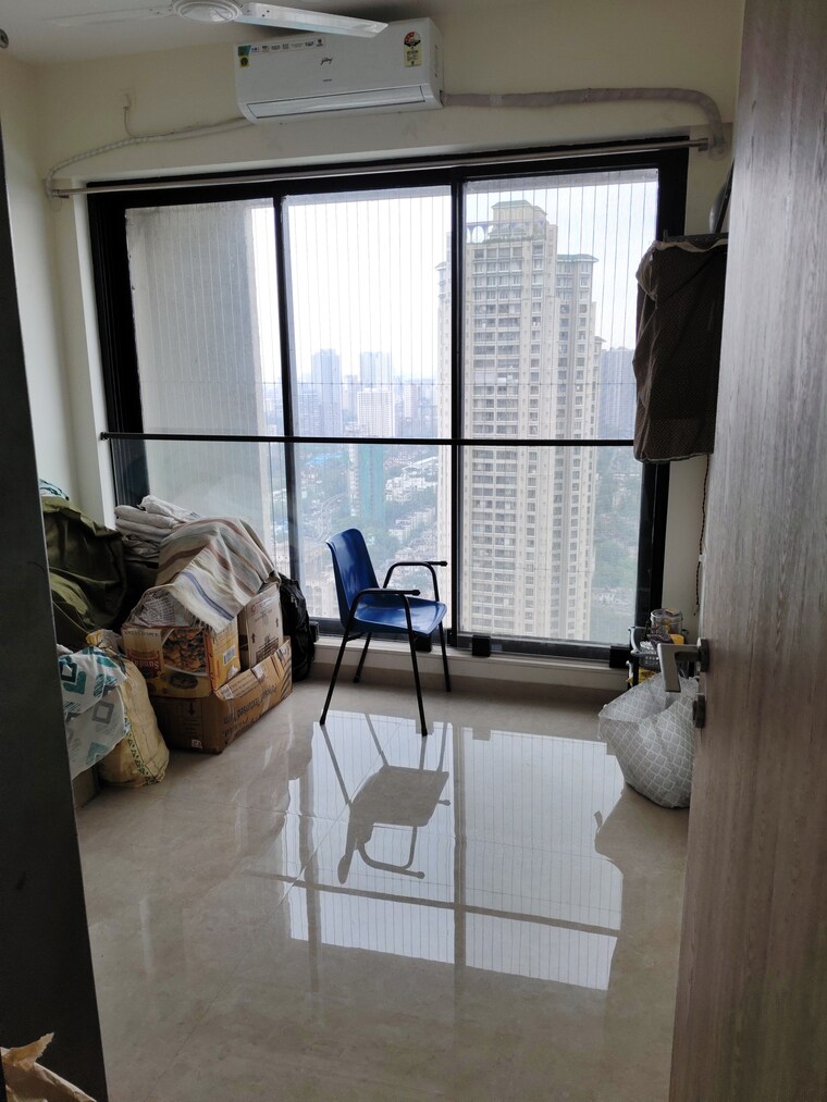 Team Area, dosti-eastern-bay-phase-1 2 Bedroom 559 Sq.Ft. Apartment In Wadala Mumbai 9406154