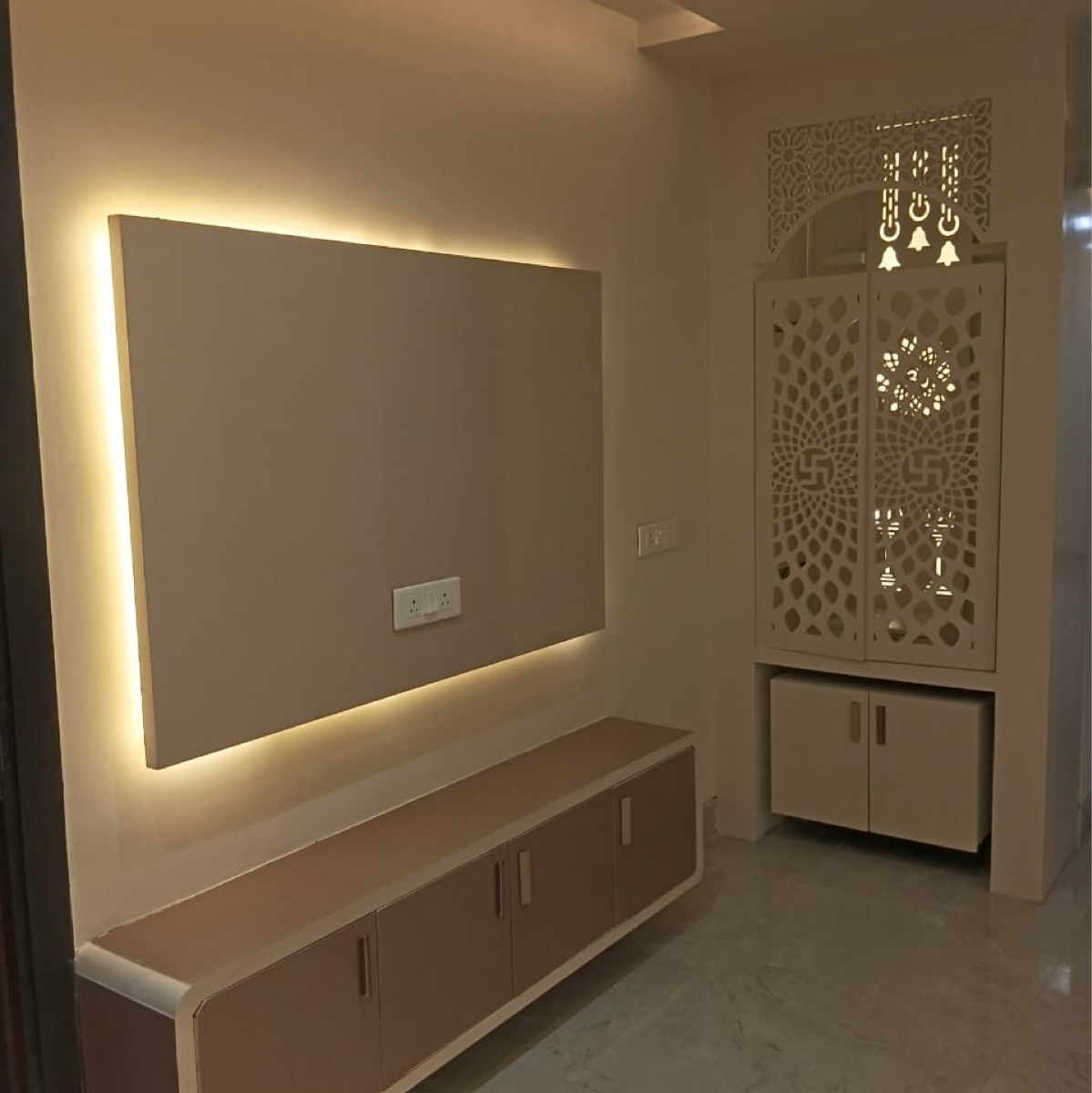 3 BHK Builder Floor For Rent in Maidangarhi