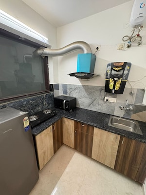 Kitchen in 2 BHK Builder Floor at Gupta Awas, Sector 43 – for Rent