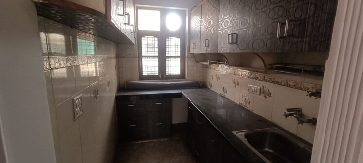 Kitchen, sector 46 1 Bedroom 500 Sq.Ft. Independent House In Sector 46 Gurgaon 9406203